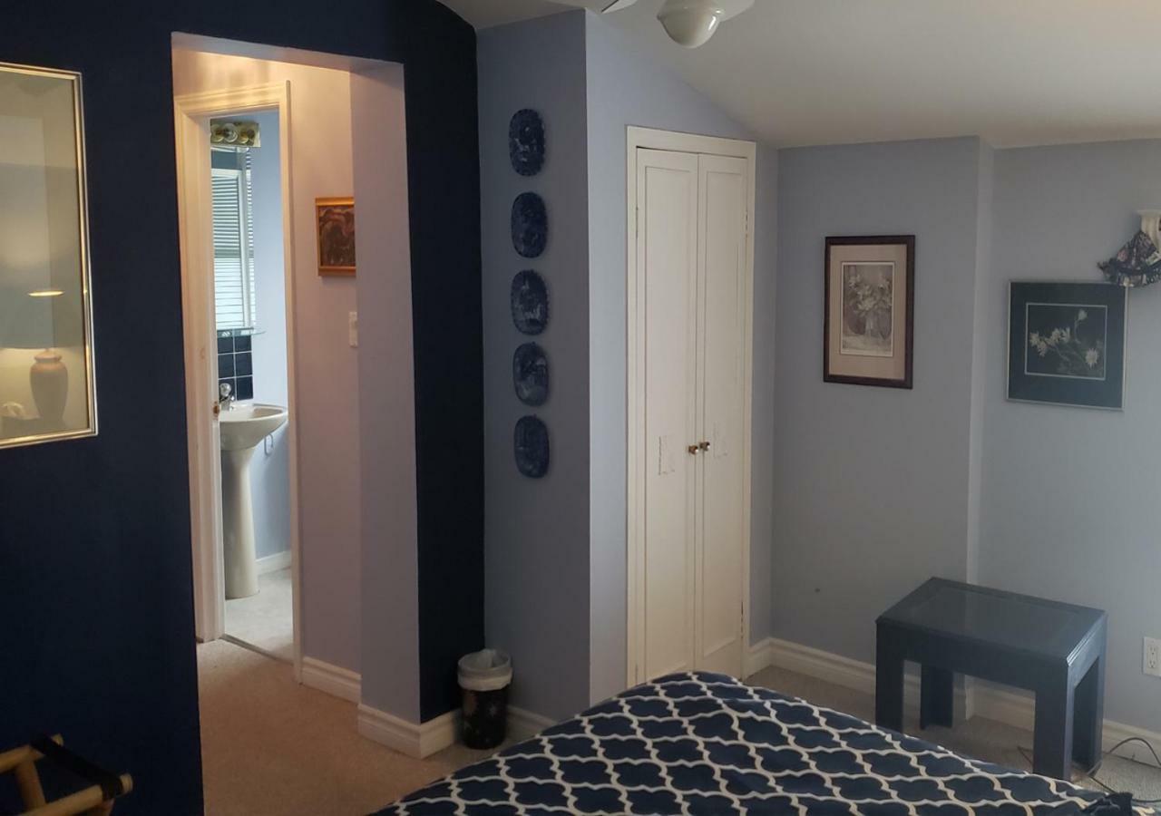 Deluxe Double Room with Extra Bed